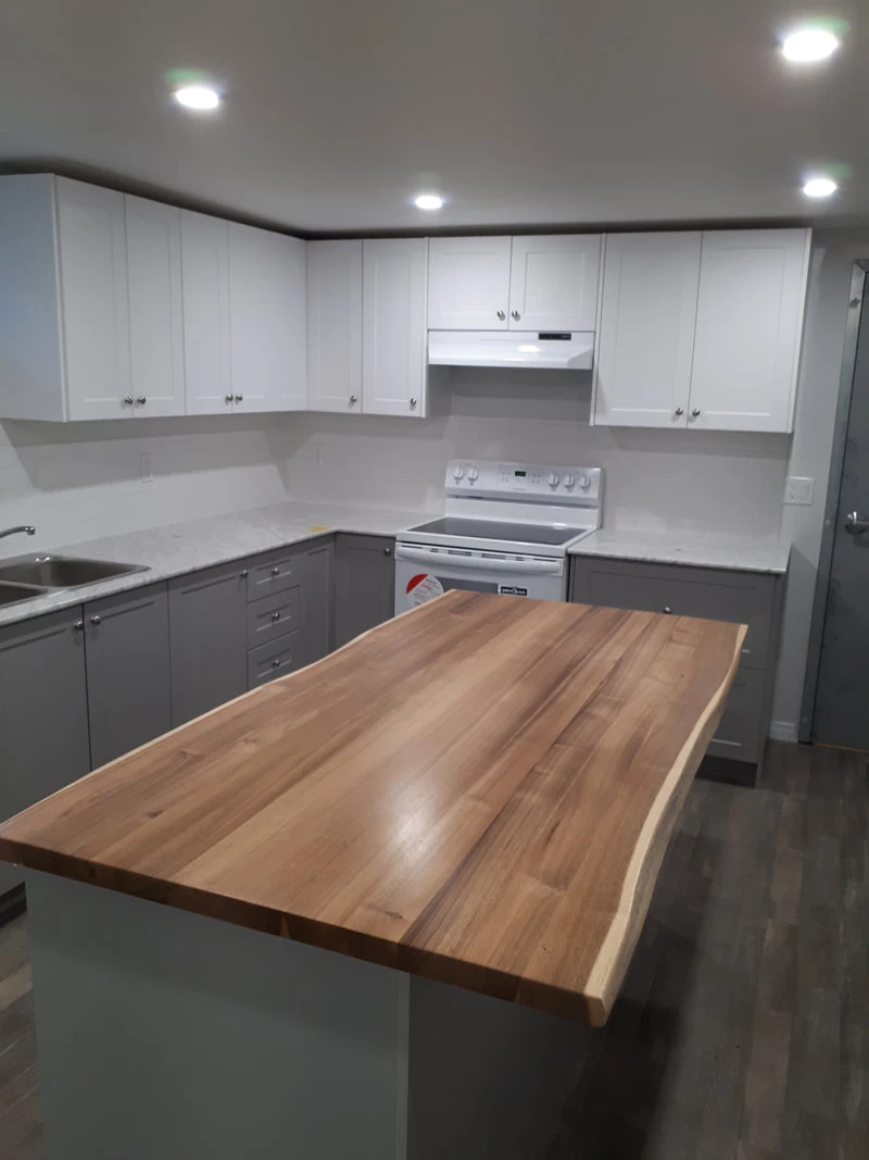 Custom Kitchen (Live Edge Island)